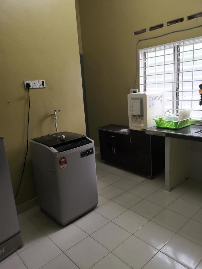 Desa Kemboja Homestay Pantai Cenang  Exteriér fotografie